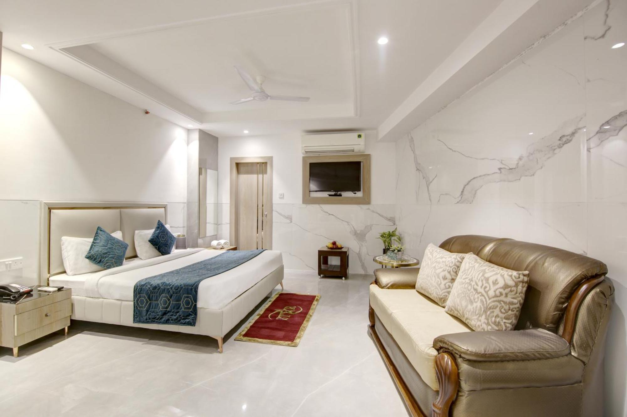 Hotel Transit International- Aerocity Delhi Airport New Delhi Bagian luar foto