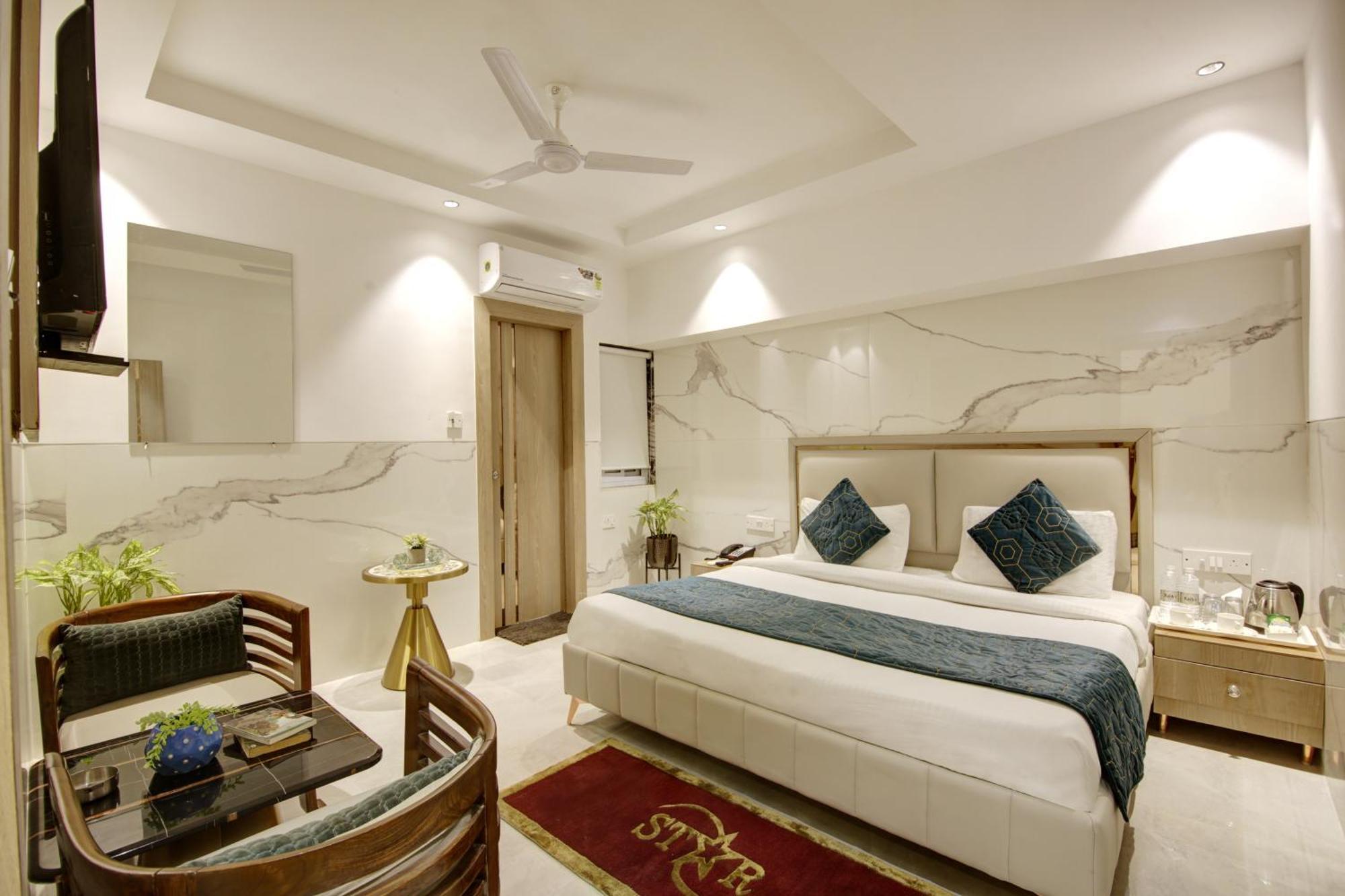 Hotel Transit International- Aerocity Delhi Airport New Delhi Bagian luar foto