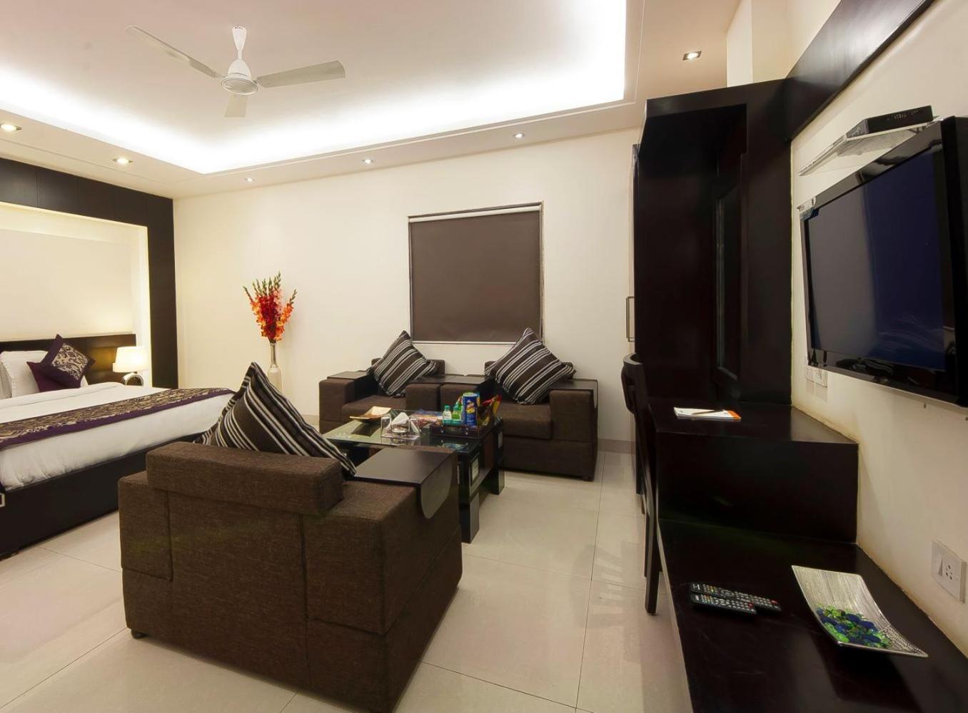 Hotel Transit International- Aerocity Delhi Airport New Delhi Bagian luar foto