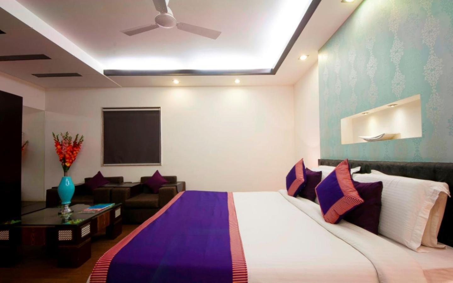 Hotel Transit International- Aerocity Delhi Airport New Delhi Bagian luar foto